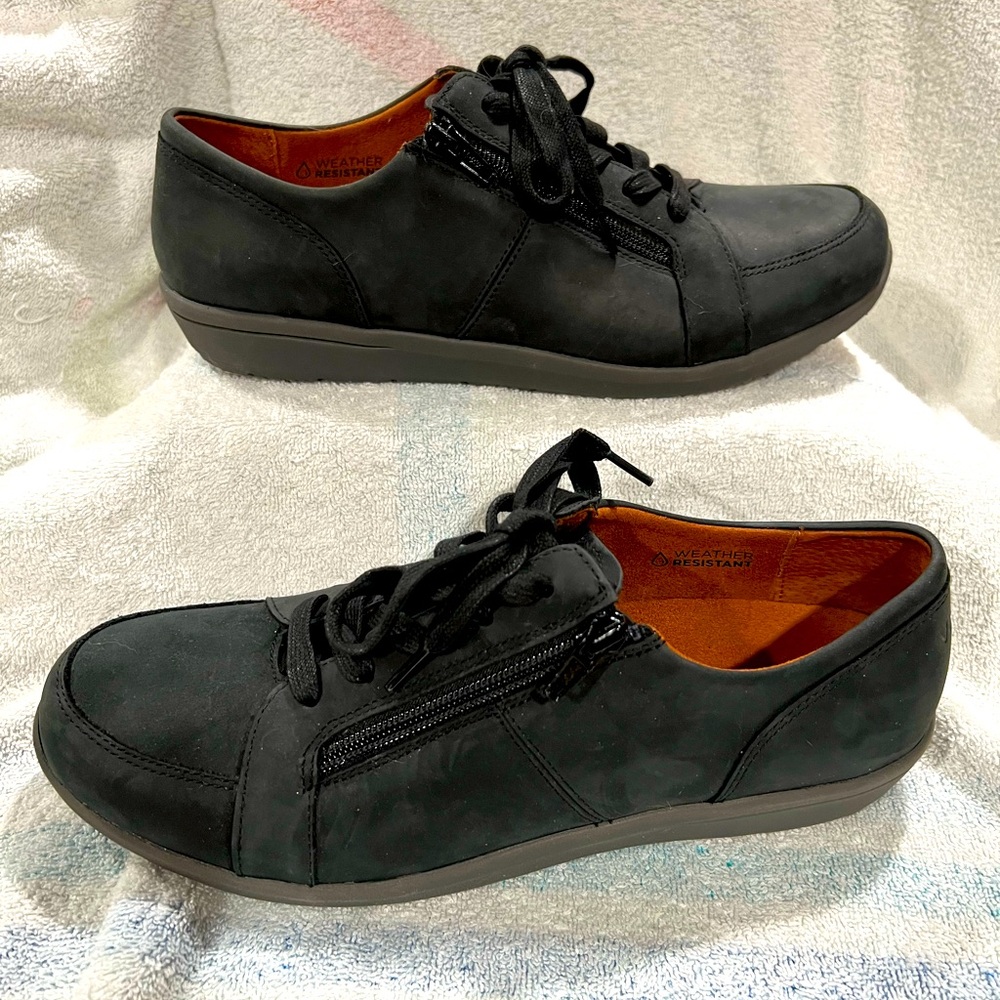 Vionic work shoe size 10